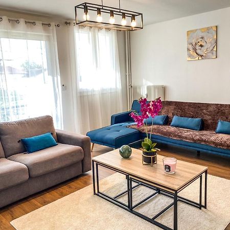 T3 Moderne Avec Balcon Terrasse Et Parking Gratuit Apartment นีออร์ ภายนอก รูปภาพ